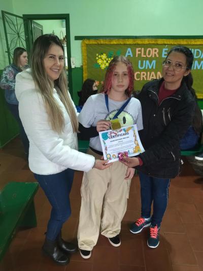 Escola Padre Gerson Galvino de Laranjeiras entrega Certificados e Medalhas aos Alunos Pelo 1º Lugar no IDEB 2024